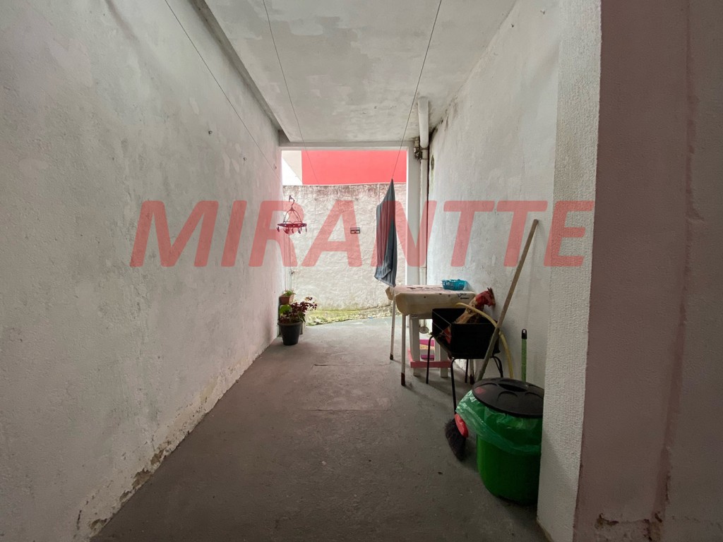 Casa terrea com 5 quartos em Vila Rosália