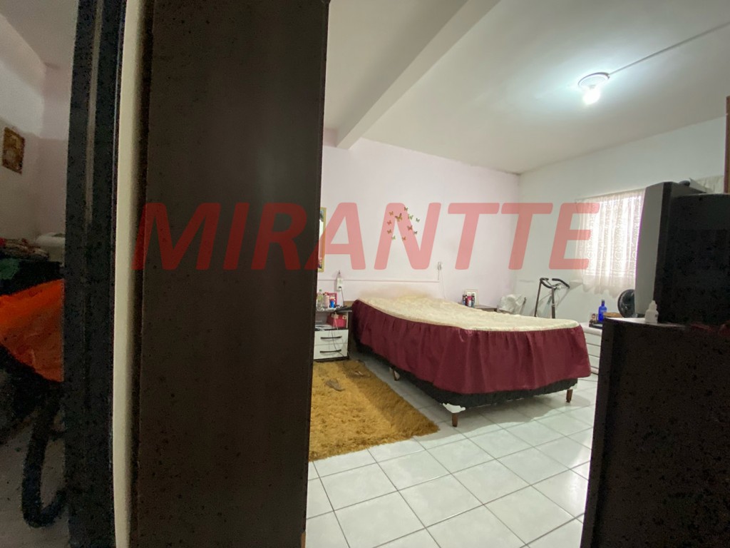 Casa terrea com 5 quartos em Vila Rosália