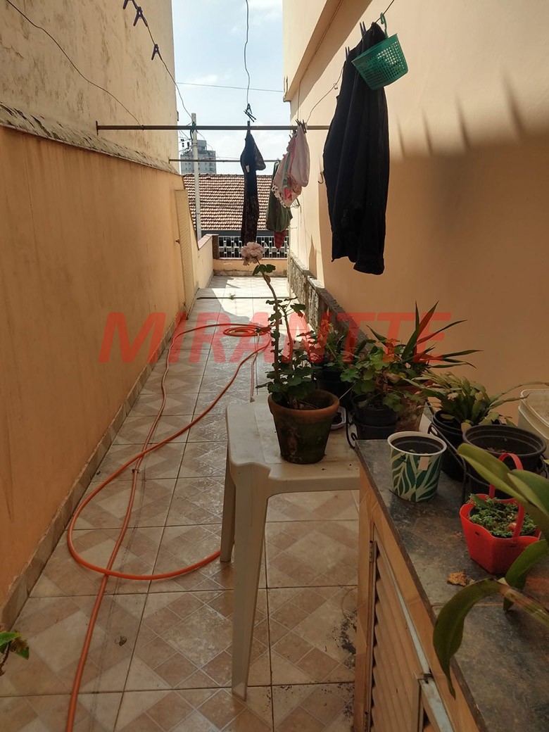 Sobrado de 316m² com 4 quartos em Vila Gustavo