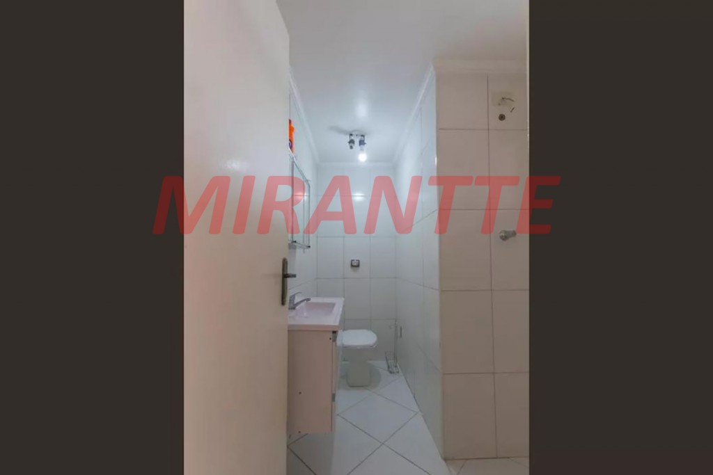 Sobrado de 251m² com 4 quartos em Vila Maria Alta