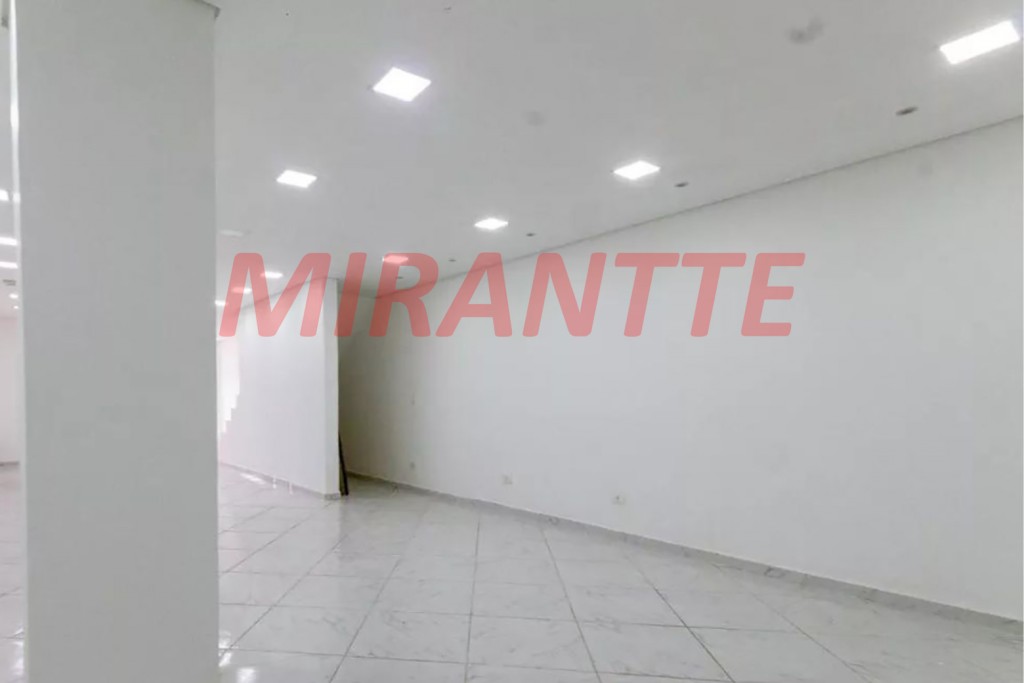 Sobrado de 251m² com 4 quartos em Vila Maria Alta