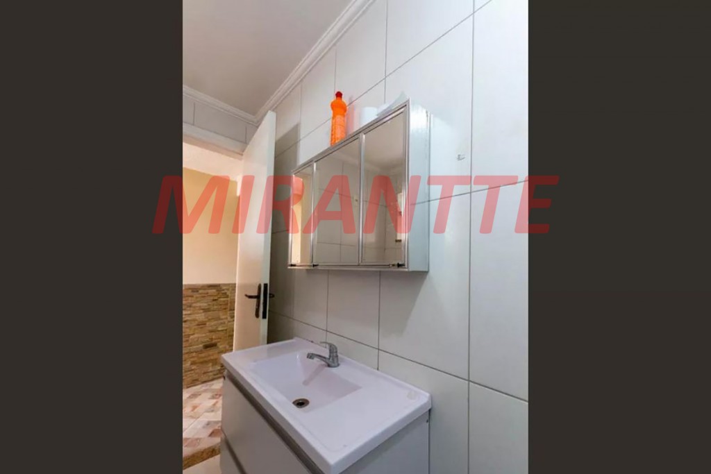 Sobrado de 251m² com 4 quartos em Vila Maria Alta