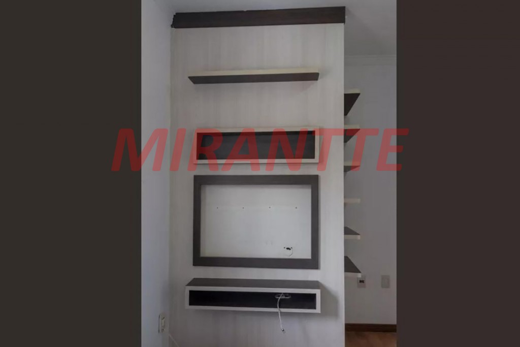 Sobrado de 251m² com 4 quartos em Vila Maria Alta
