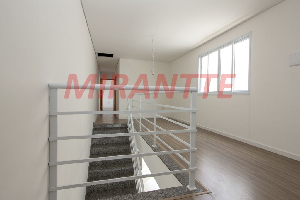 Sobrado de 155m² com 3 quartos em Vila Moreira