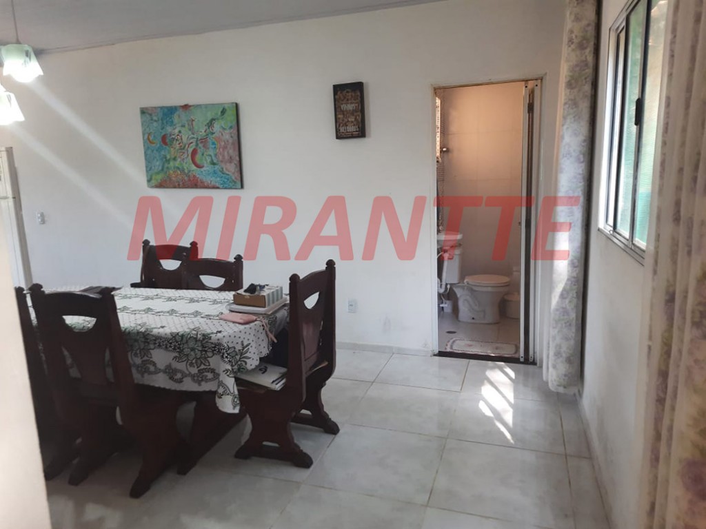 Casa terrea de 116m² com 3 quartos em Jardim Samambaia – Mairiporã