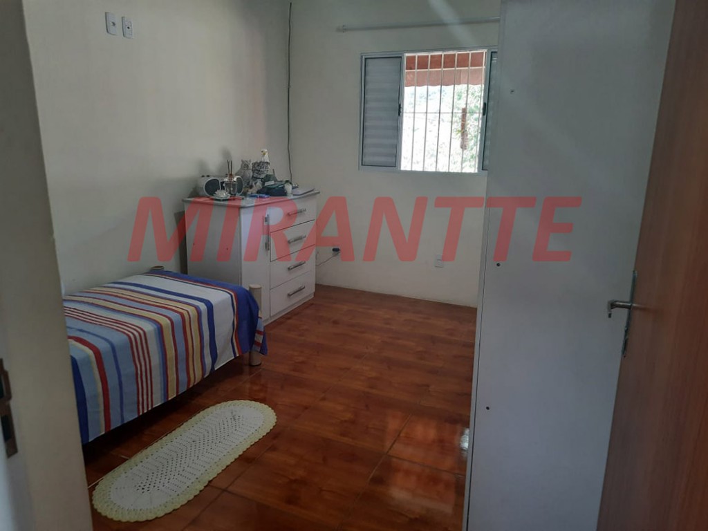 Casa terrea de 116m² com 3 quartos em Jardim Samambaia – Mairiporã
