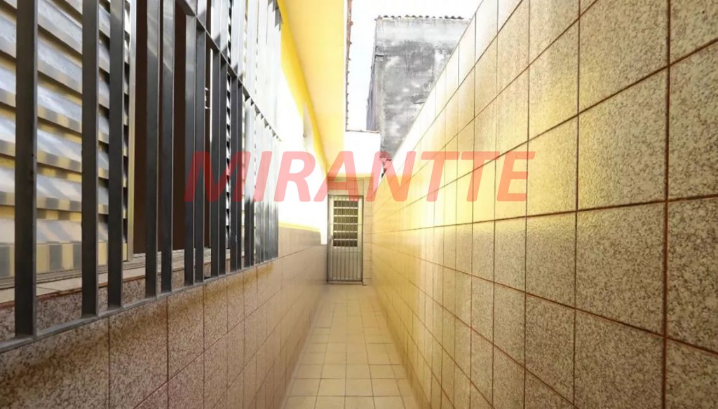 Casa terrea de 228m² com 4 quartos em Vila Nova Cachoeirinha