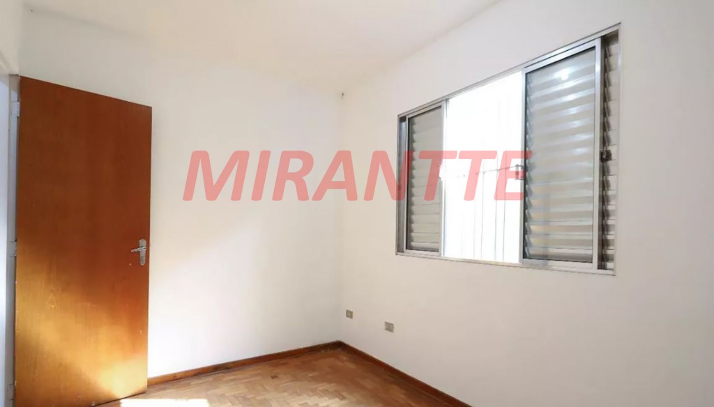 Casa terrea de 228m² com 4 quartos em Vila Nova Cachoeirinha