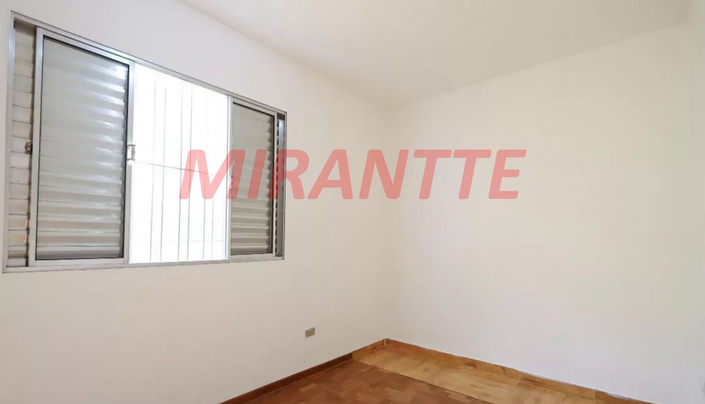 Casa terrea de 228m² com 4 quartos em Vila Nova Cachoeirinha