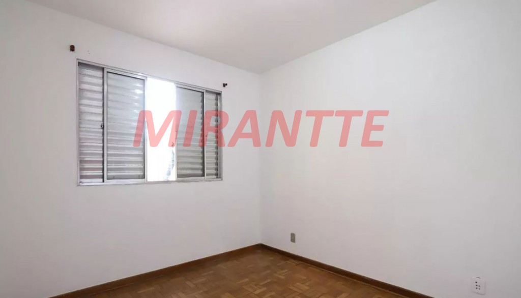 Casa terrea de 228m² com 4 quartos em Vila Nova Cachoeirinha