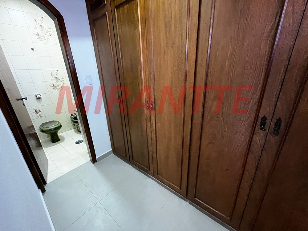 Sobrado de 605m² com 5 quartos em Jardim França