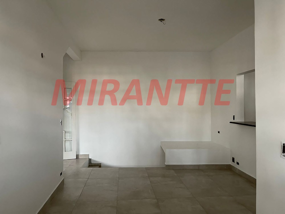 Sobrado com 3 quartos em Jardim França