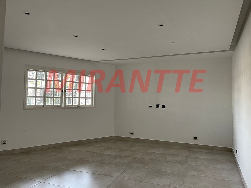 Sobrado com 3 quartos em Jardim França
