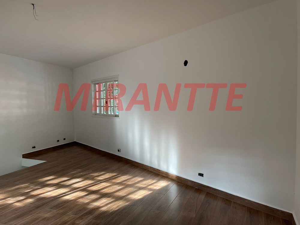 Sobrado com 3 quartos em Jardim França