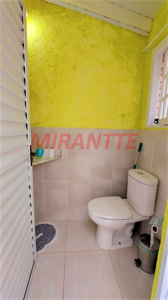 Sobrado de 158m² com 4 quartos em Jardim Virginia Bianca