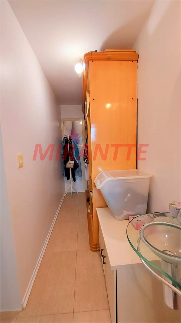 Sobrado de 158m² com 4 quartos em Jardim Virginia Bianca