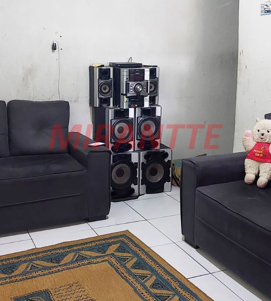 Casa terrea de 60m² com 2 quartos em Vila Nova Bonsucesso