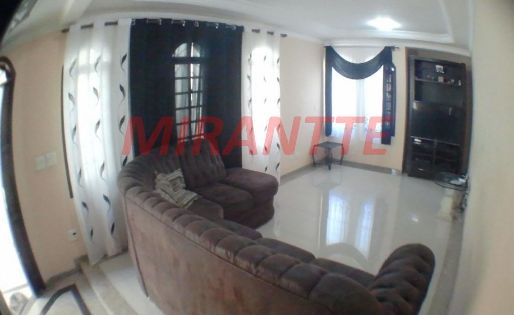 Sobrado de 165m² com 3 quartos em Vila Erna