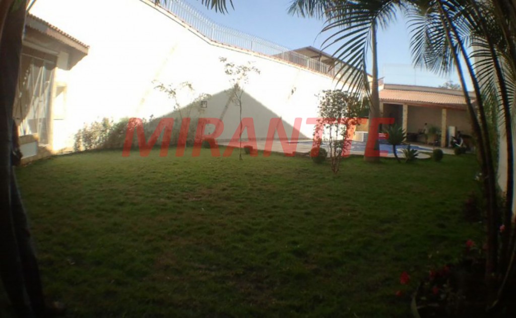 Sobrado de 165m² com 3 quartos em Vila Erna