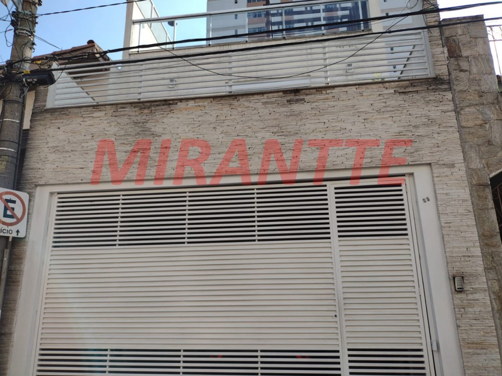 Sobrado de 197m² com 3 quartos em Santana