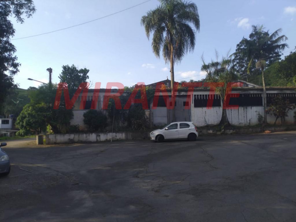 Galpao em Tremembe