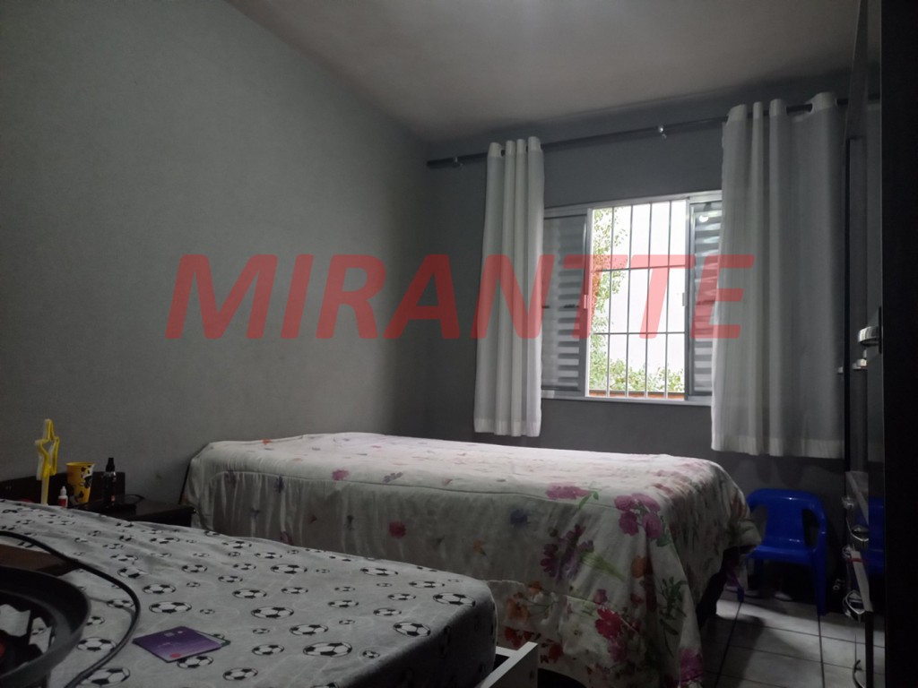 Sobrado de 235m² com 3 quartos em Parque Continental