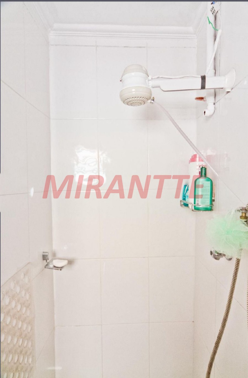 Terreno de 337m² em Limão