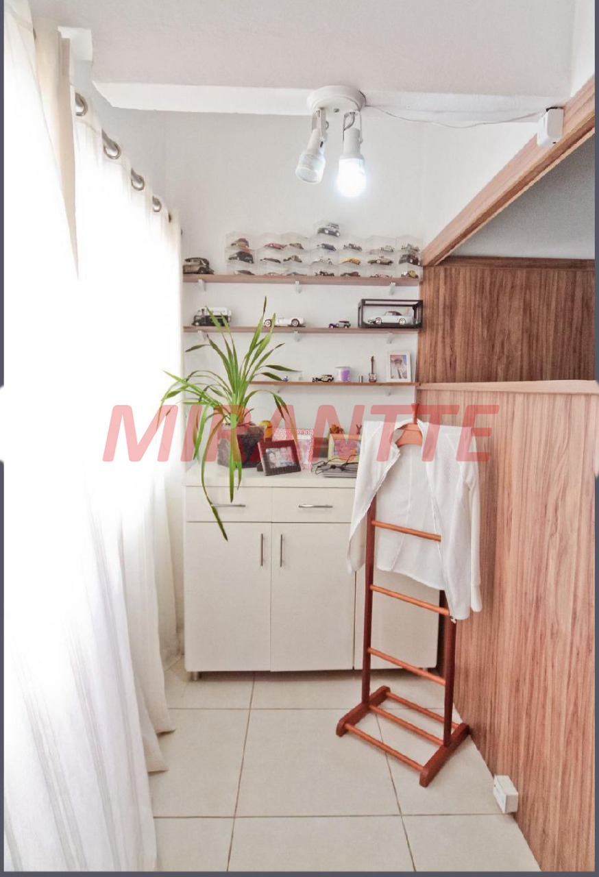 Terreno de 337m² em Limão