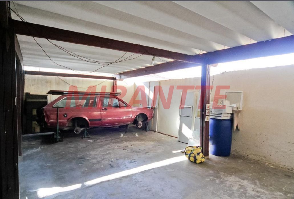 Terreno de 337m² em Limão
