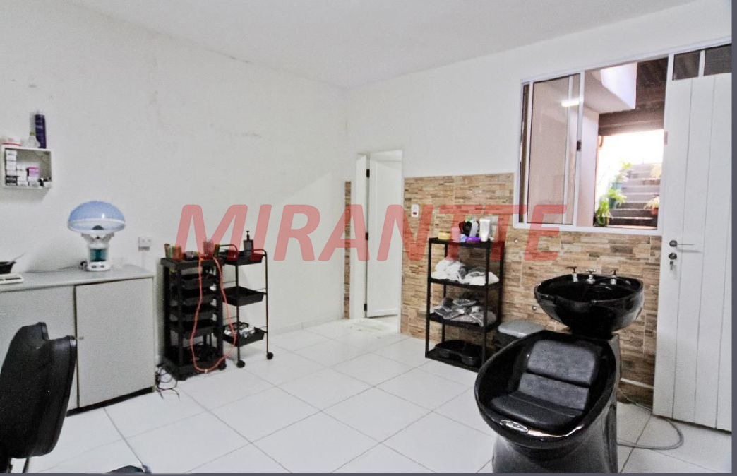 Terreno de 337m² em Limão
