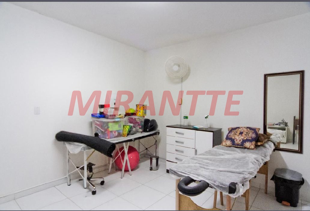 Terreno de 337m² em Limão