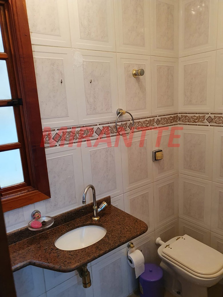 Sobrado de 196m² com 4 quartos em Vila Nova Mazzei