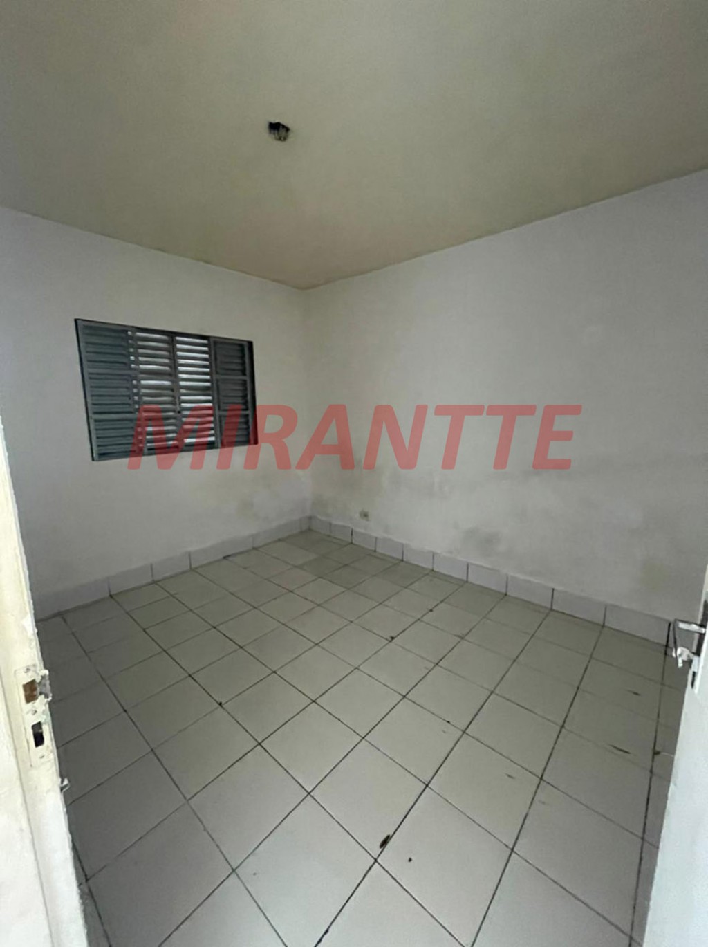 Sobrado de 90m² com 1 quarto em Jardim Virginia Bianca