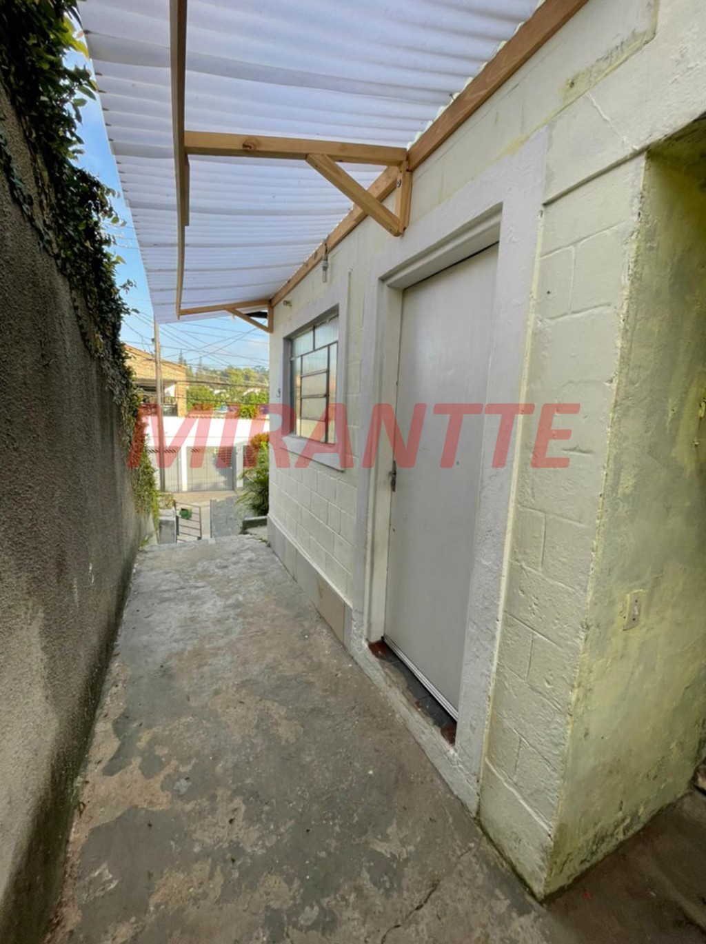 Sobrado de 90m² com 1 quarto em Jardim Virginia Bianca