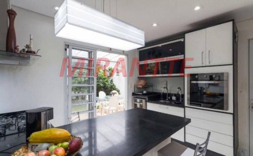 Sobrado de 160m² com 3 quartos em Vila Clementino