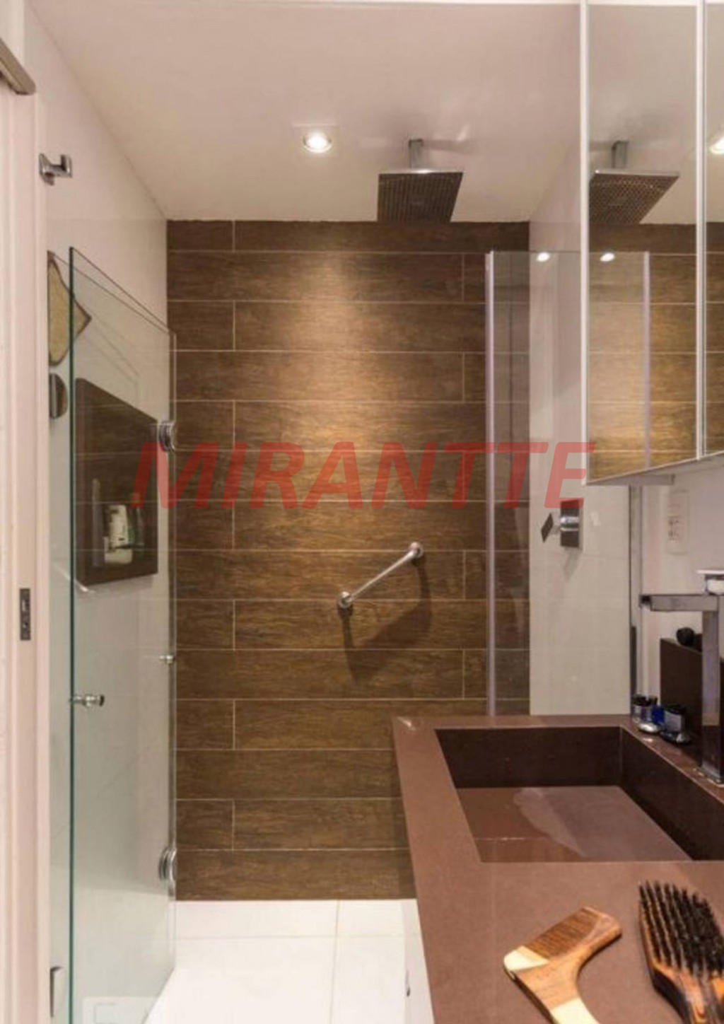 Sobrado de 160m² com 3 quartos em Vila Clementino