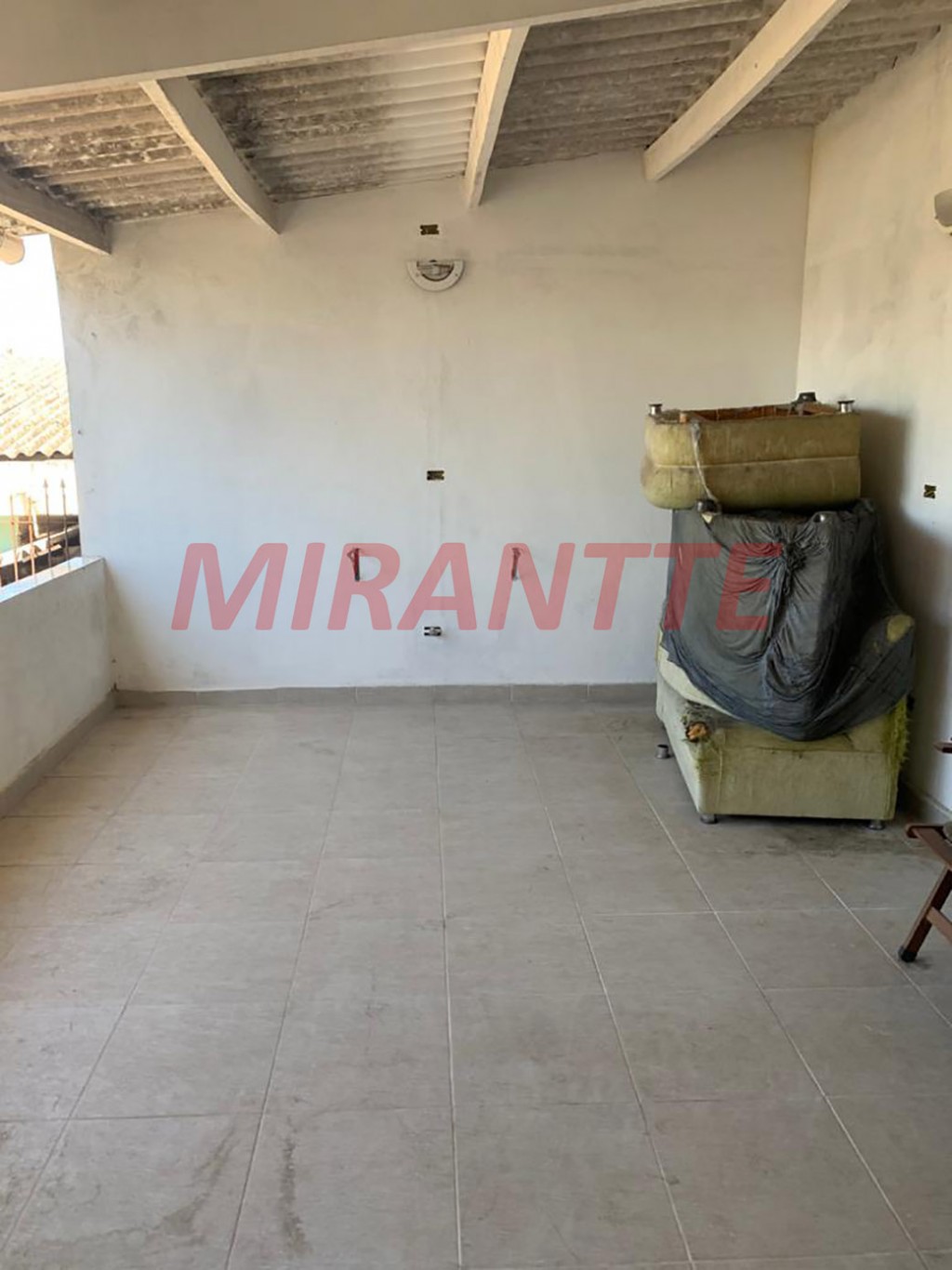 Sobrado de 280m² com 4 quartos em Limão