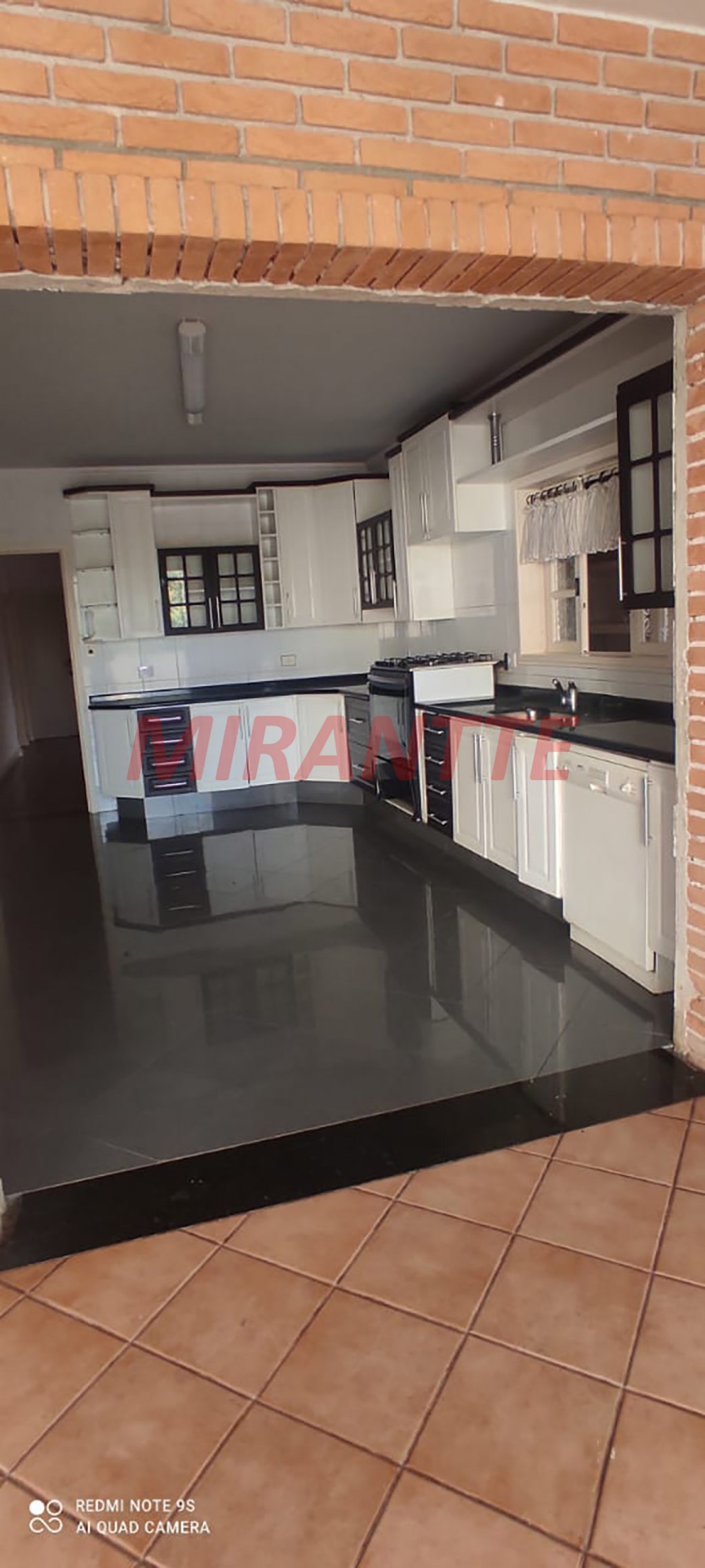 Apartamento com 4 quartos em Centro
