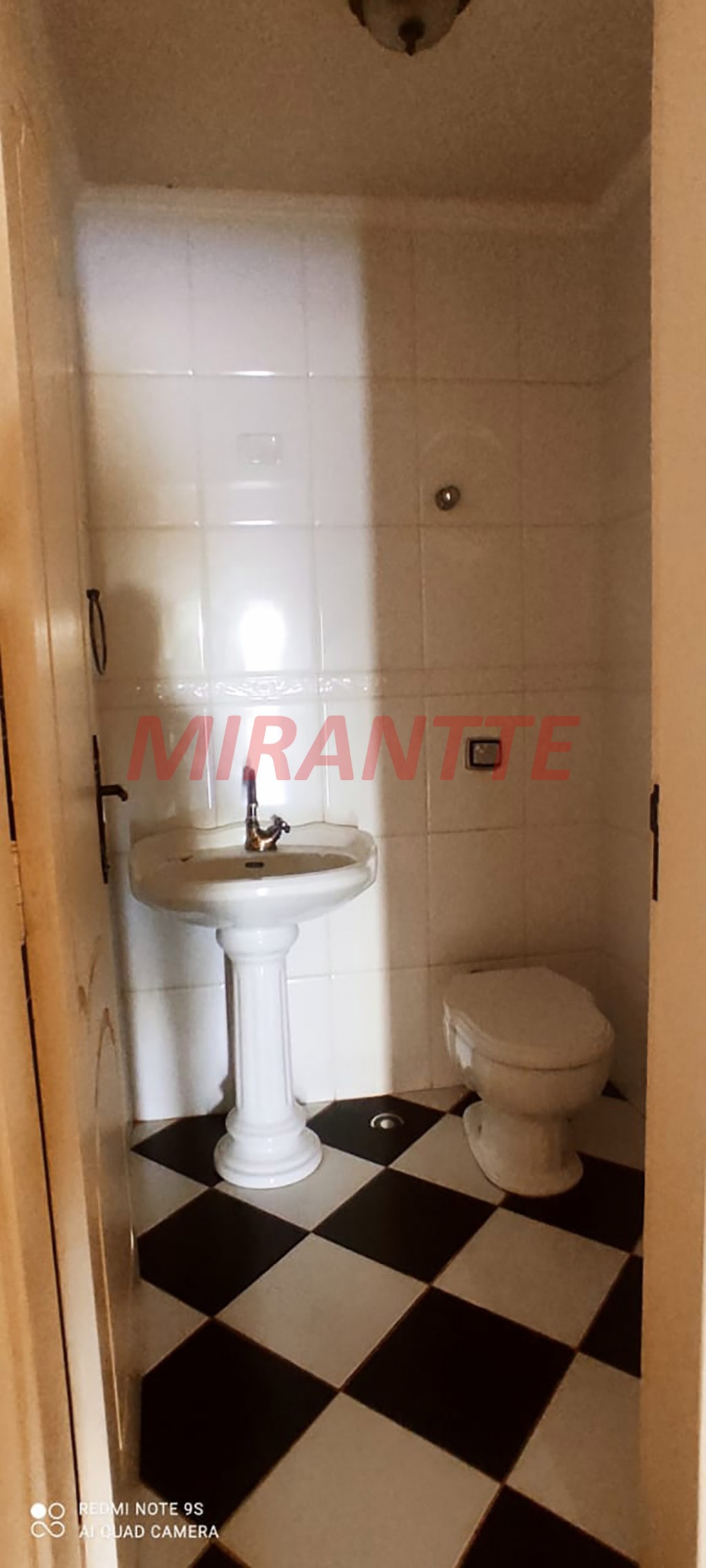 Apartamento com 4 quartos em Centro