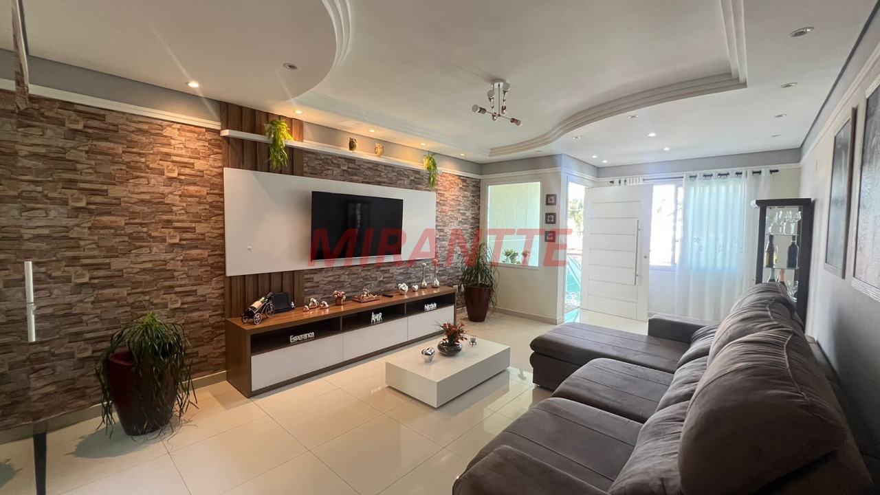 Sobrado de 146m² com 3 quartos em Parada Inglesa