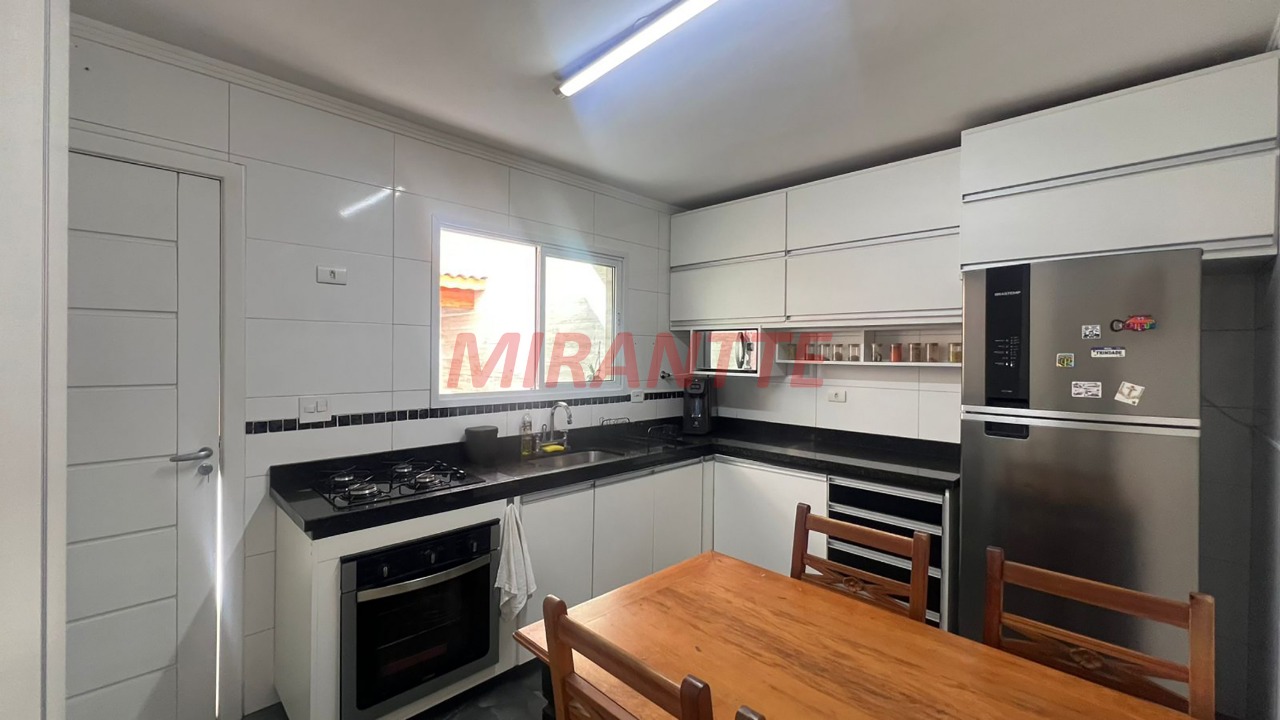 Sobrado de 146m² com 3 quartos em Parada Inglesa