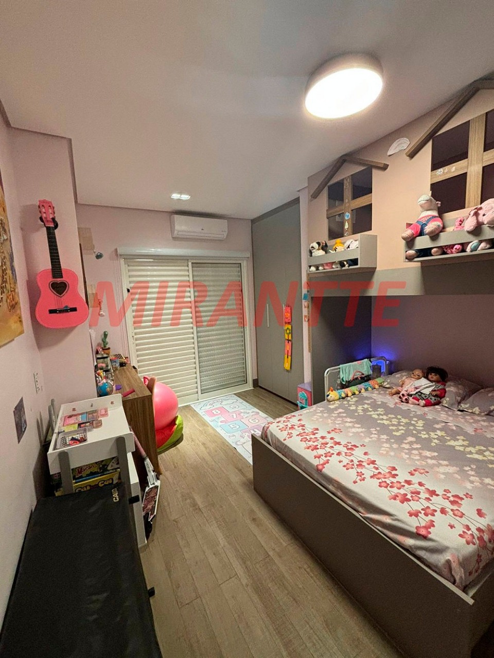 Apartamento de 175m² com 3 quartos em Jardim São Paulo