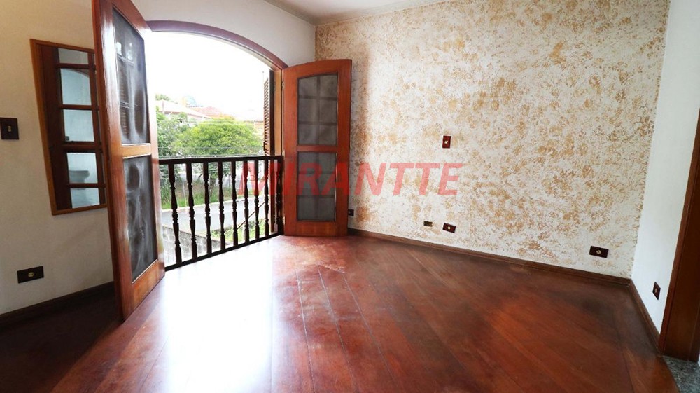 Sobrado de 400m² com 3 quartos em Jardim Leonor Mendes De Barros