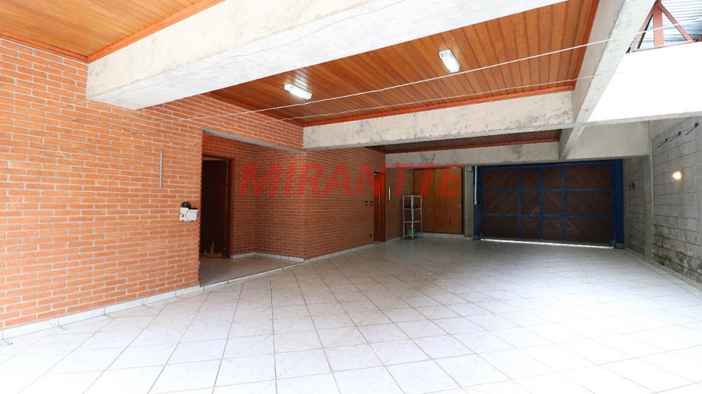 Sobrado de 400m² com 3 quartos em Jardim Leonor Mendes De Barros