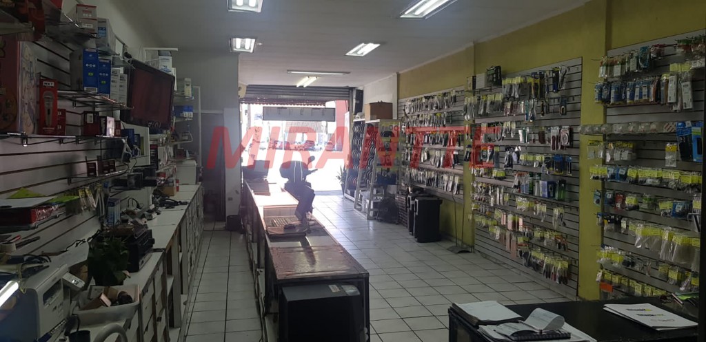 Comercial de 300m² em Santana