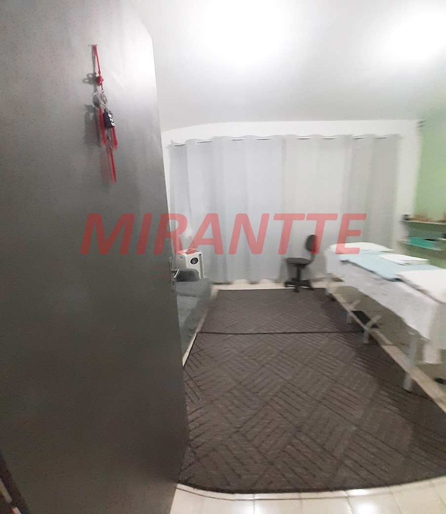 Comercial de 300m² em Santana