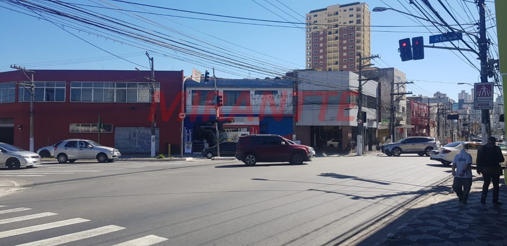 Comercial de 300m² em Santana