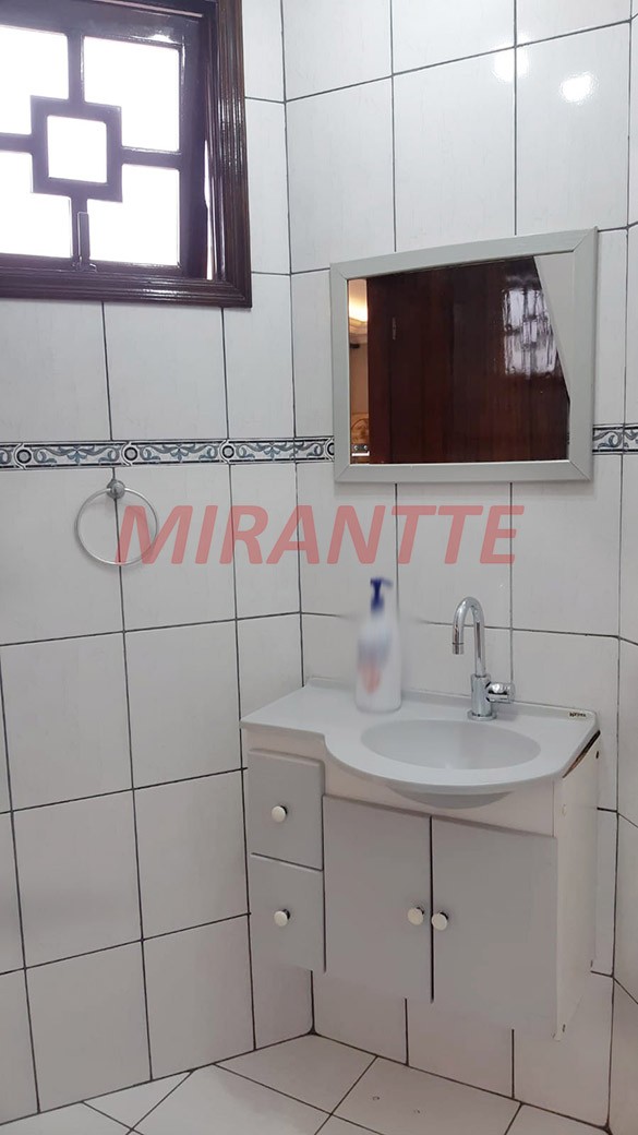 Sobrado de 164m² com 4 quartos em Vila Galvão