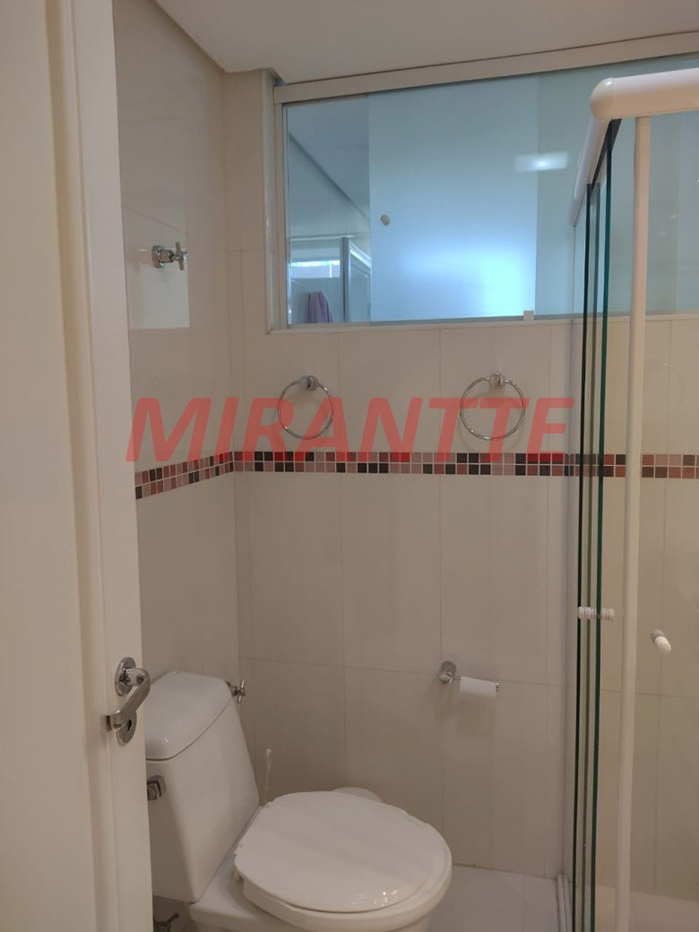 Apartamento de 210m² com 4 quartos em Água Fria