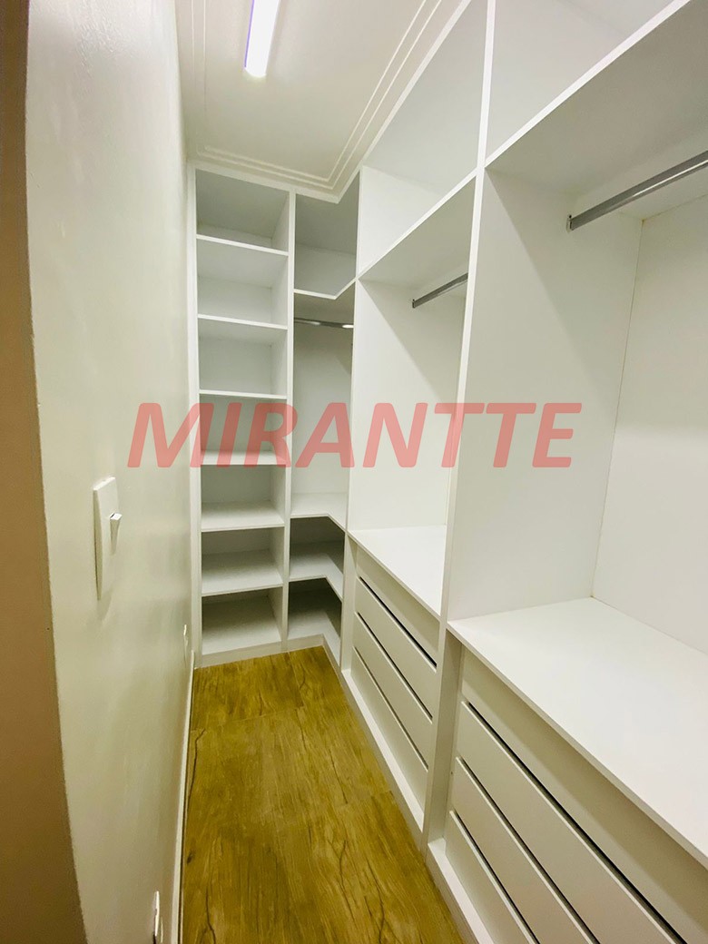 Sobrado de 225m² com 3 quartos em Vila Irmaos Arnoni